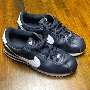 Nike Black Cortez Size 9